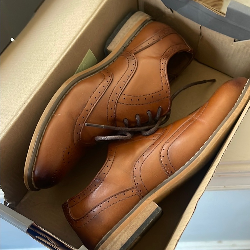 Classic Brown Leather Men's Shoes